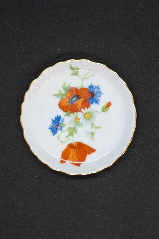 Miniature Antique Plate with Weasel Pattern 8 cm