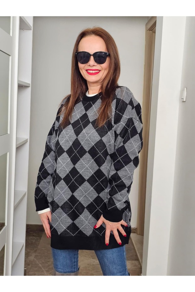 Women's Crew Neck Diamond Patterned Hijab Knitwear Sweater