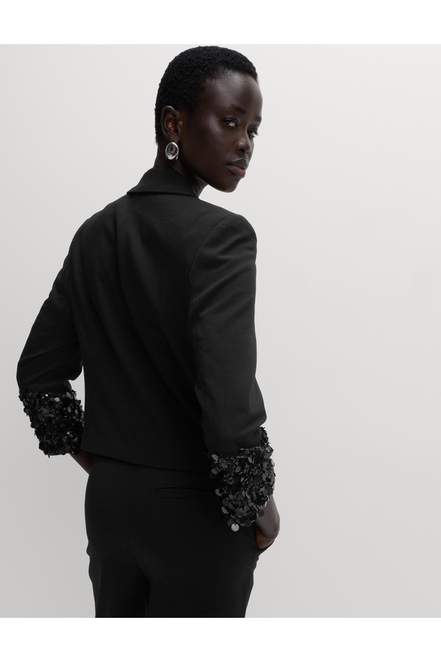 Payet Detaylı Kısa Blazer - 5