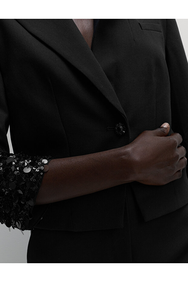 Payet Detaylı Kısa Blazer - 4