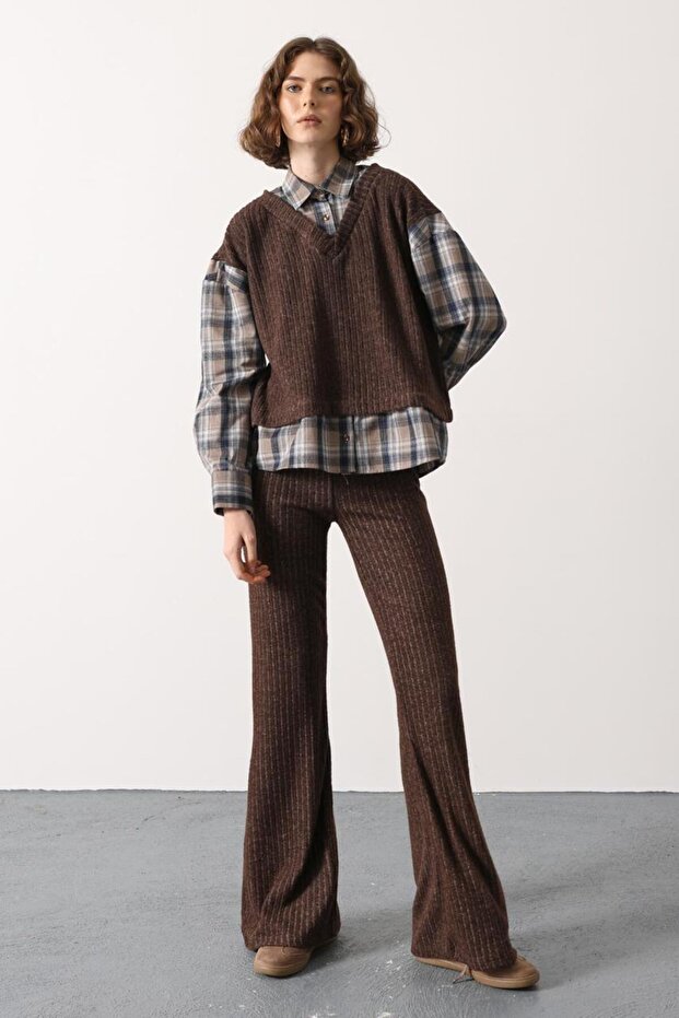 GÖMLEK DETAYLI TAKIM - 1