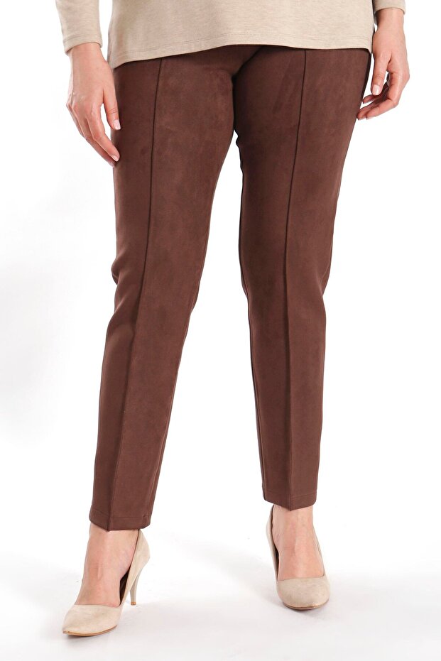 بنطلون بني كبير الحجم من تريند42بلس مع خياطة متقنة - 5