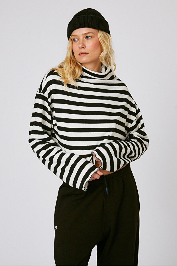 Dik Yaka Oversize Bluz - 3