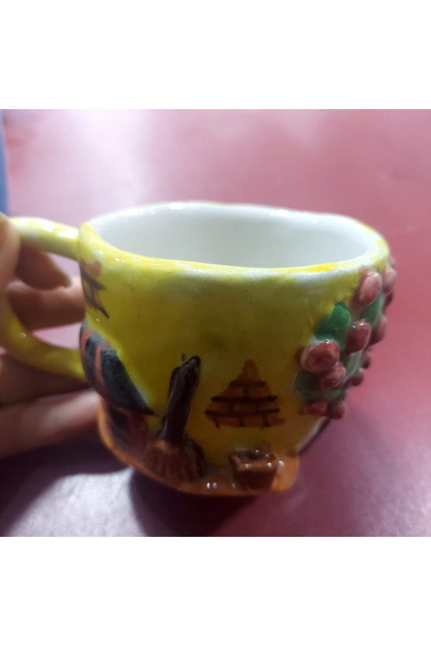 كوب سيراميك كبير 9x9 مصنوع يدوياً