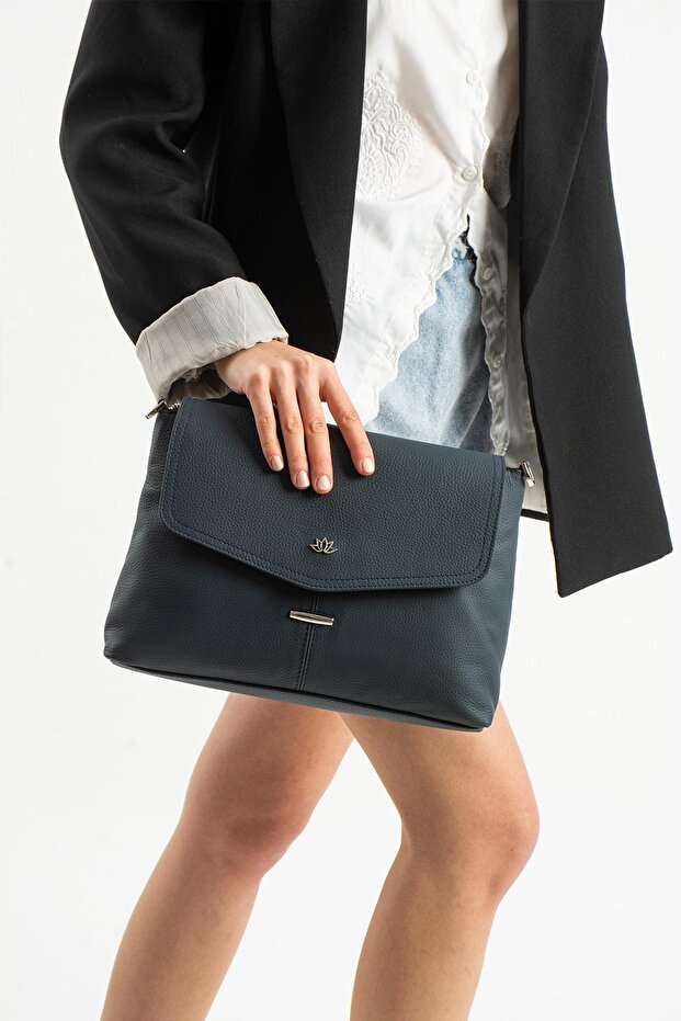 Women's Genuine Leather Crossbody Bag Pl028-D Navy Blue