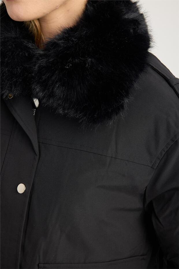 Katlı Çift Yaka Mont - 4