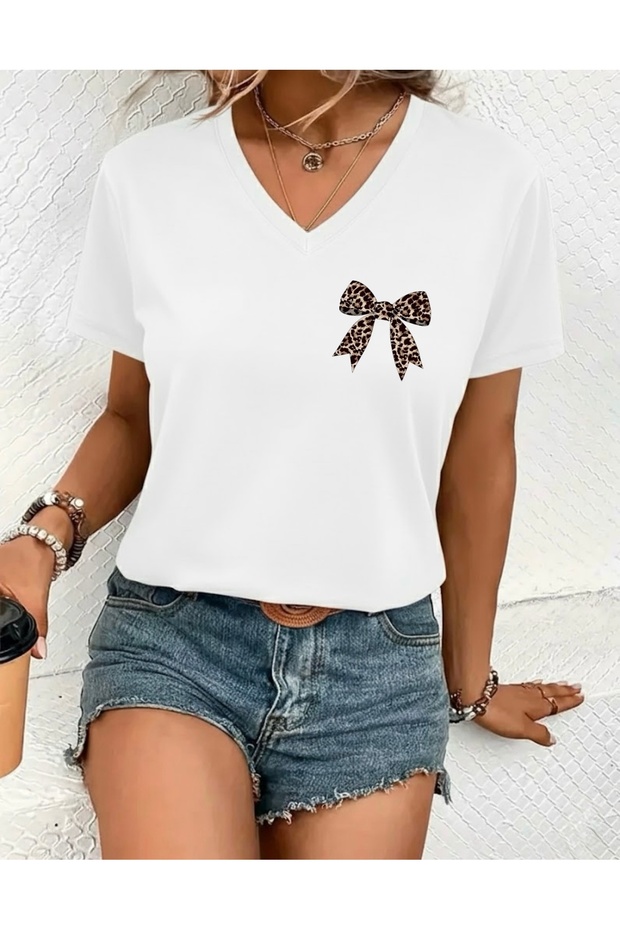 Ribbon Leopard Printed Women's Oversize V-Neck T-Shirt