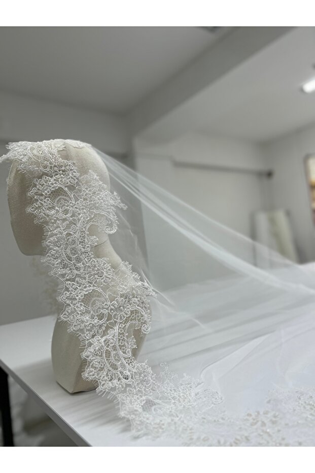 Bridal veil