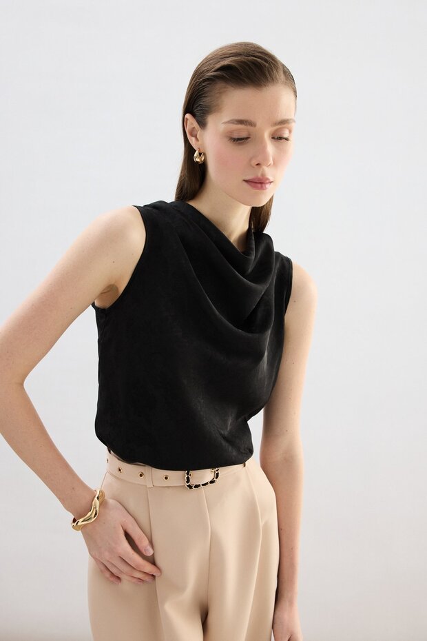 Degaje Yaka Bluz - Siyah - 2