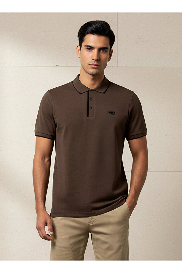 Men Short Sleeve Badge Accent Polo T-shirt