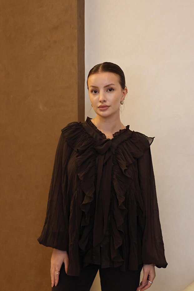 Fırfır Detaylı Siyah Gömlek - 2