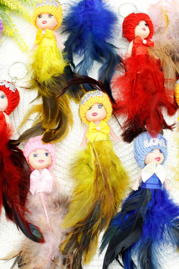 Feather Dress Porcelain Doll Keychain 1 Piece