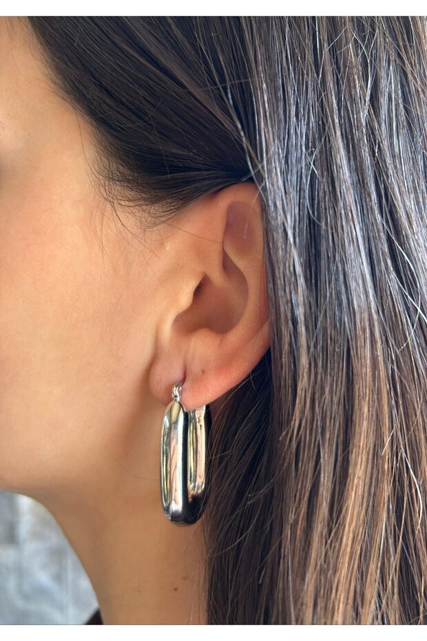 أقراط فضية على شكل حرف U - 2