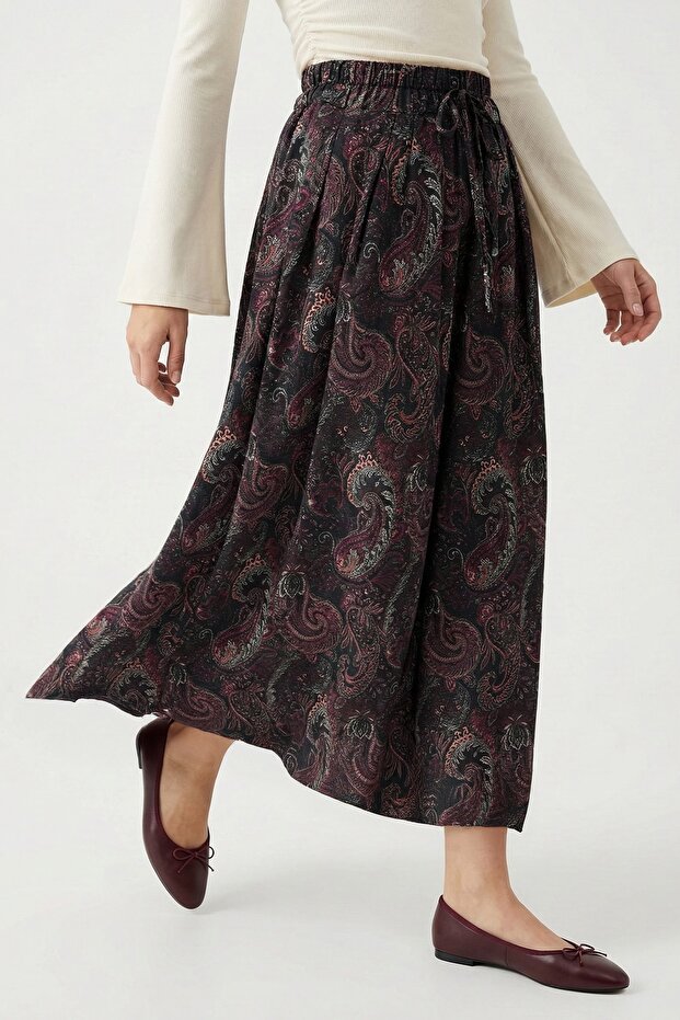 Shawl Pattern Lined Black Skirt - 1