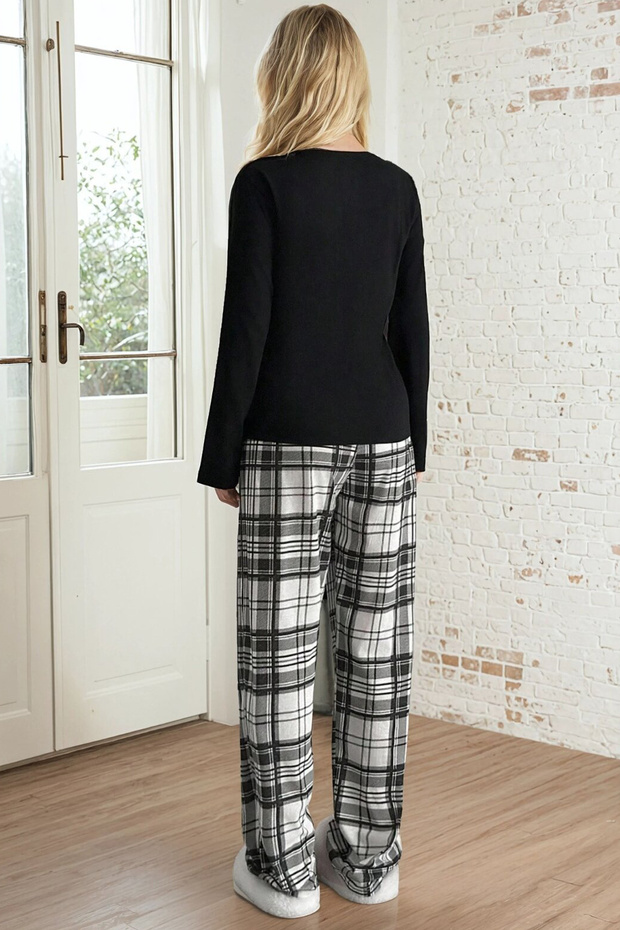 طقم بيجامة بنمط منقوش على شكل قلب مطبوع - 4