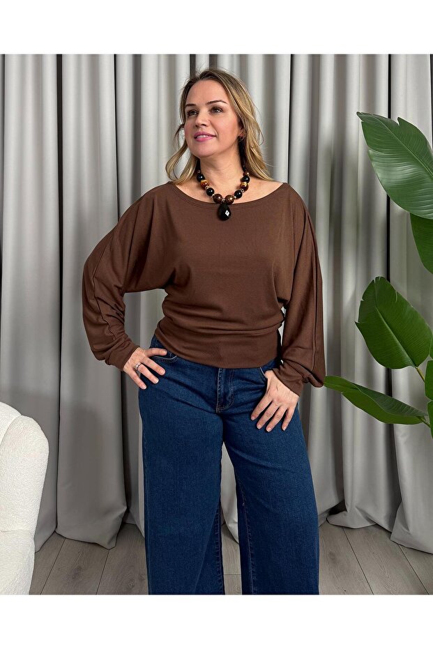 بلوزة سيلفيا الأساسية باللون البني - 1