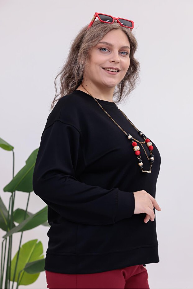 سويت شيرت أساسي ذو رقبة دائرية مقاس كبير - 5