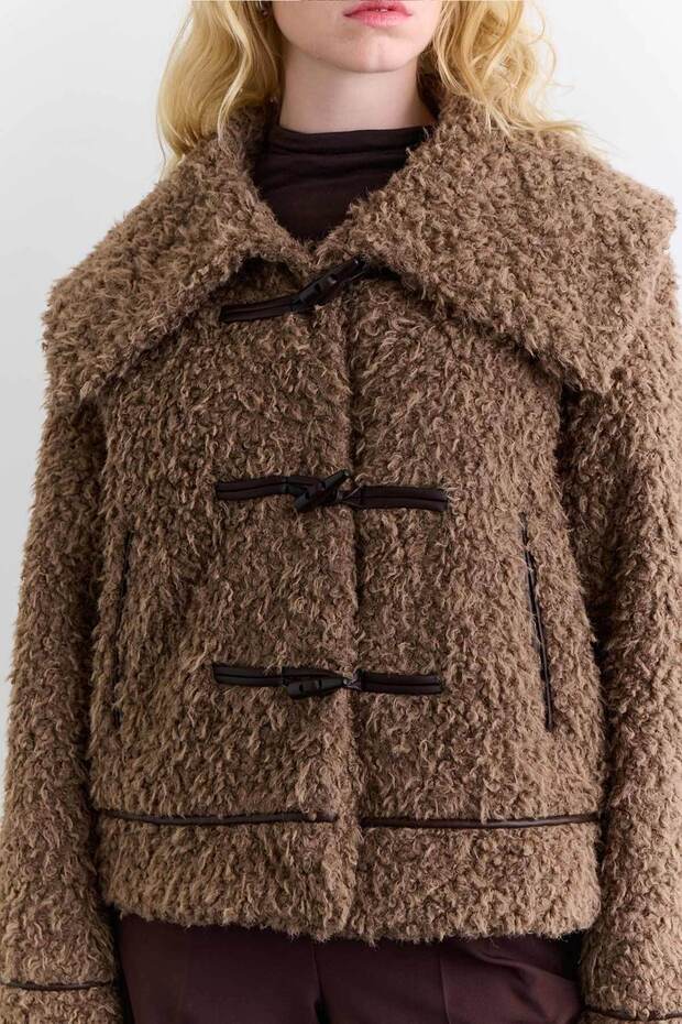 Buttoned Fur Coat Brown - 6