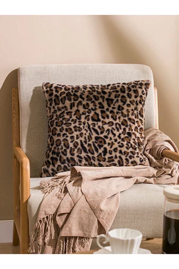 Lcw Home Mixed Leopard Pattern Throw Pillow Cover 45X45 cm