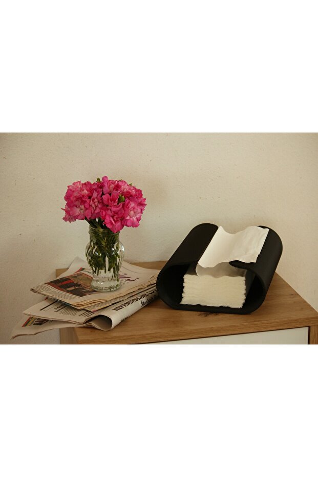 Minimal Napkin Holder – Modern Desktop & Kitchen Napkin Holder