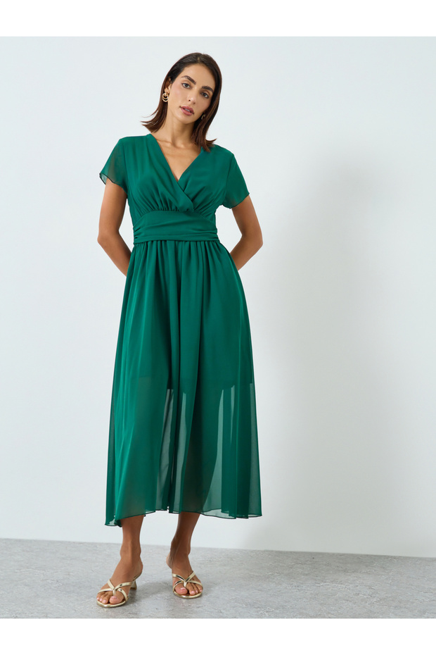 Women Green V-Neck Fitted Waist Pleated Maxi Dress