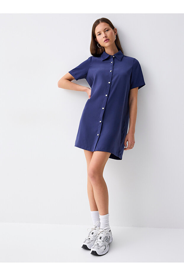 SİYAH RENKLİ GÖMLEK - 1