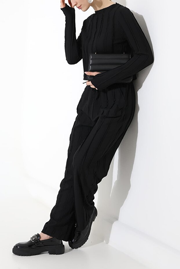 Ruffle Wrap-Around Crew Neck Finger-Loop Set – Elasticated Cuff Pants - 7