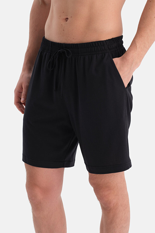 طقم أسود بأكمام قصيرة من ثلاث قطع - 6