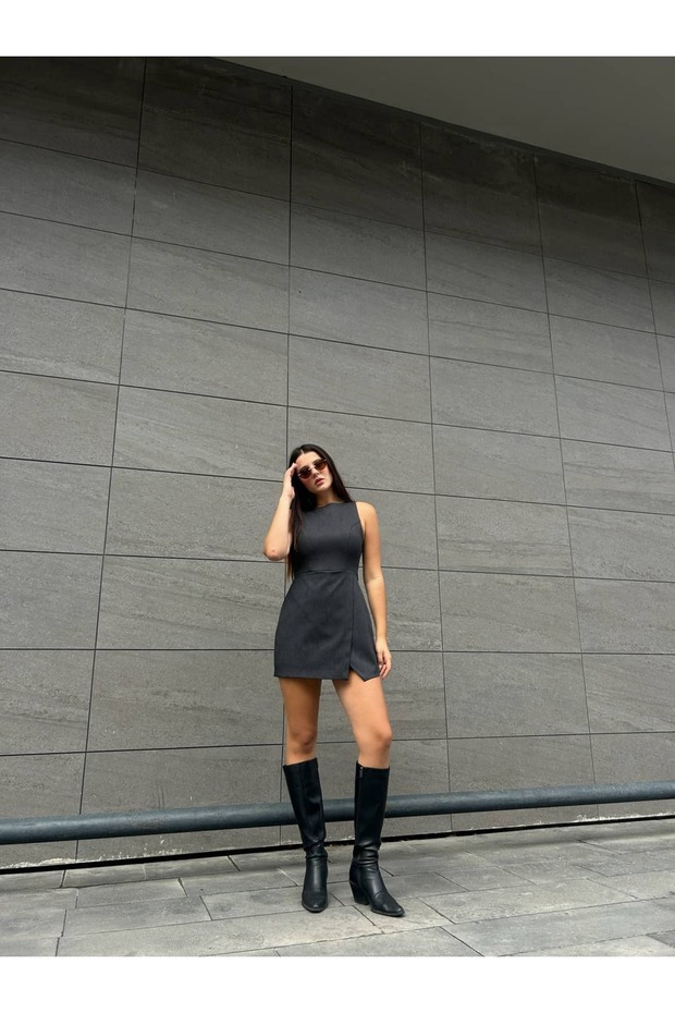 Antrasit şortlu elbise - 1