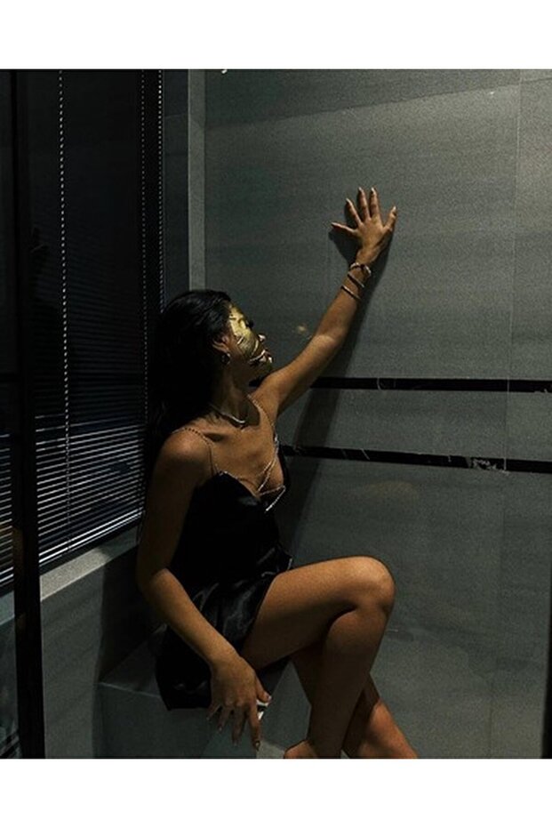 Taş Askılı Saten Elbise - 3