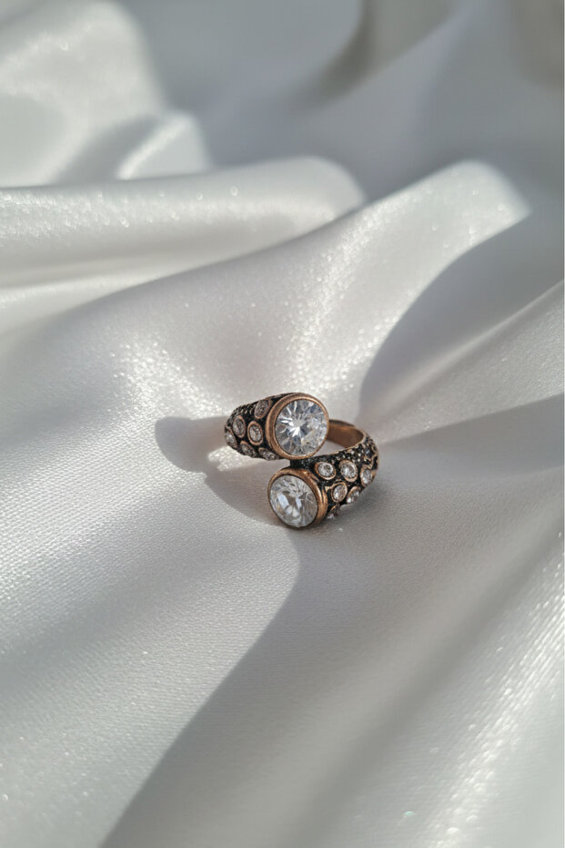 خاتم أصلي قابل للتعديل مرصع بالحجر الأبيض - 1