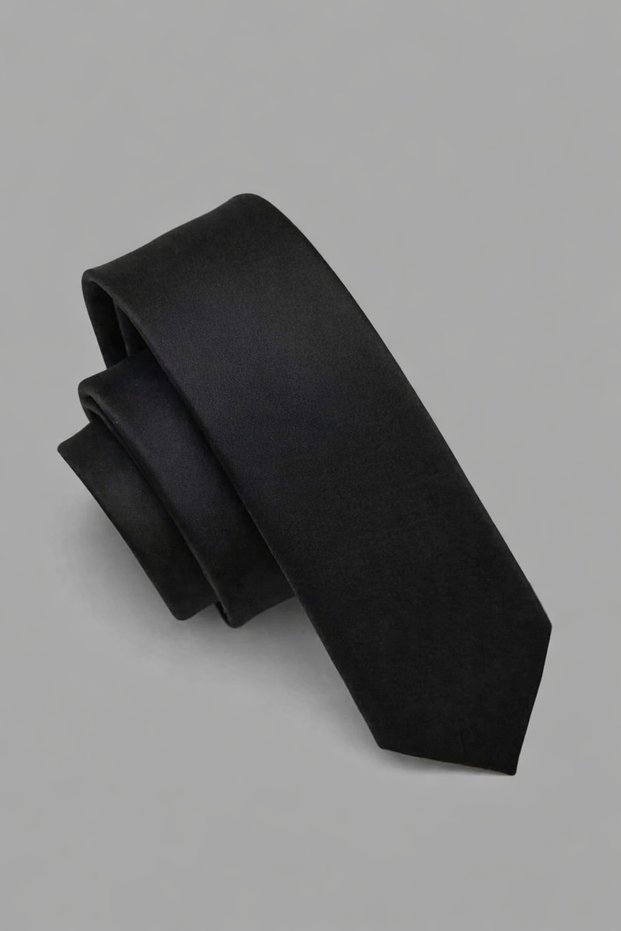 Solid slim men tie