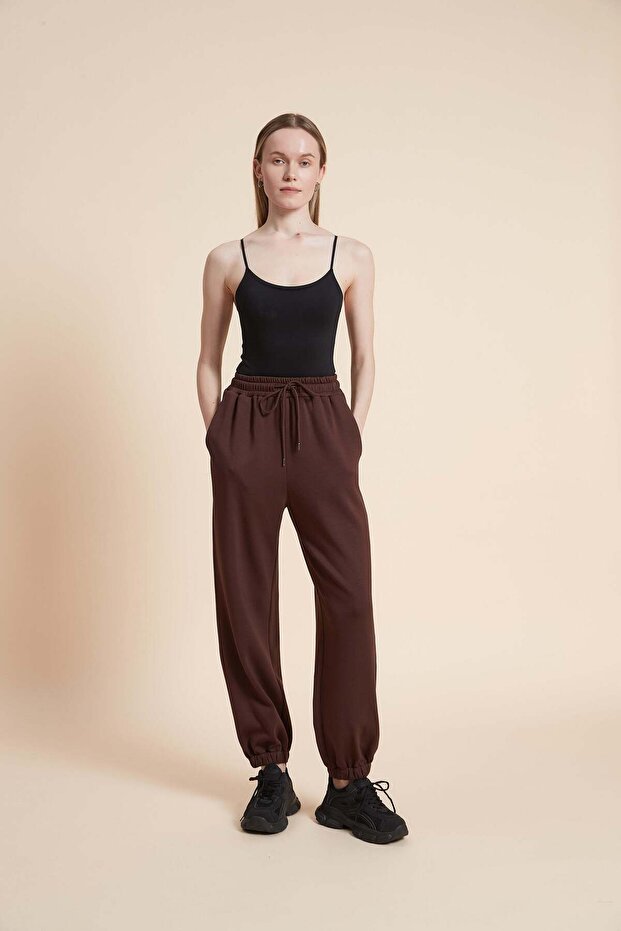 بنطال رياضي سادة مع خصر برباط - 7