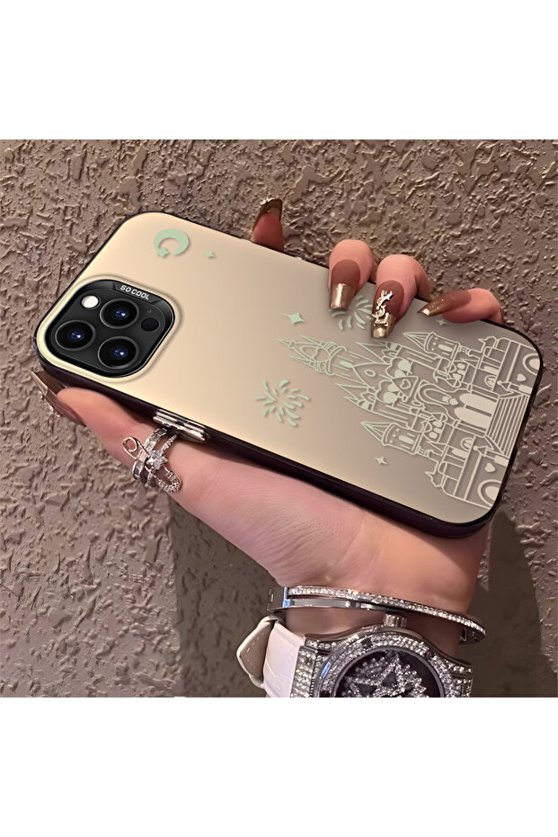 حافظة من السيليكون متوافقة مع هاتف iPhone 15 Pro ذات حافة صلبة ومضادة للسقوط بنمط قلعة - 3