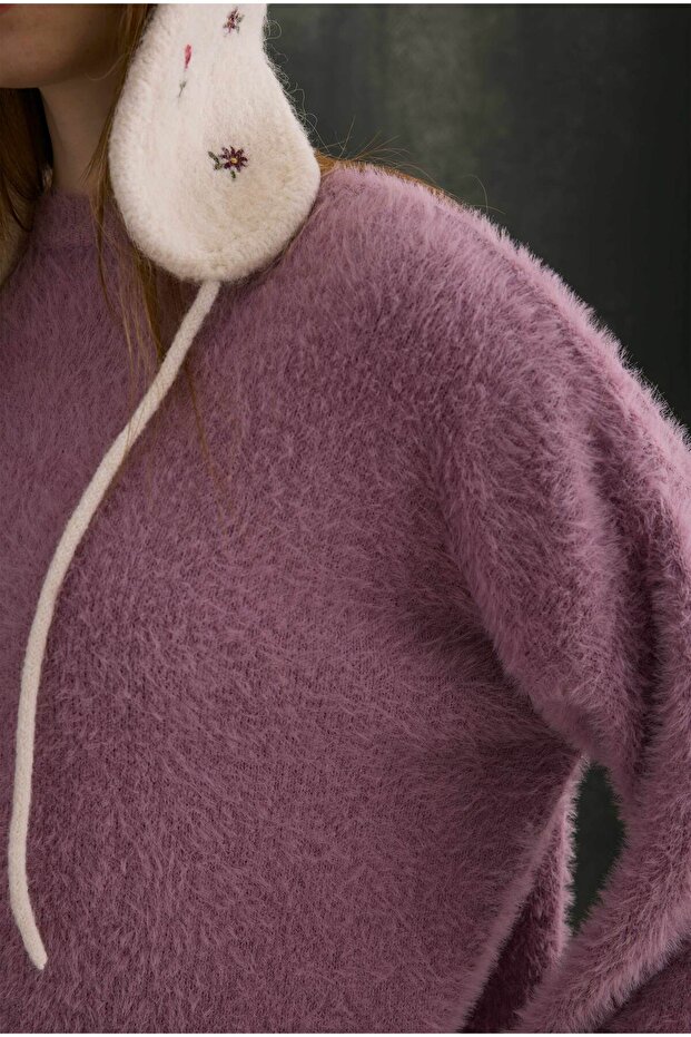 Soft Fuzzy Sweater Violet - 4
