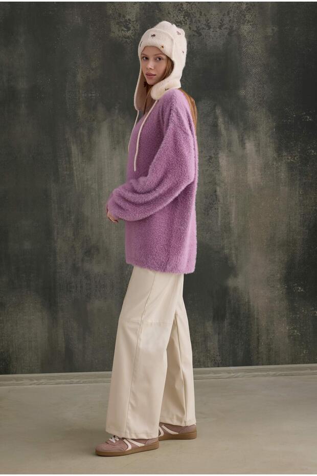 Soft Fuzzy Sweater Violet - 5