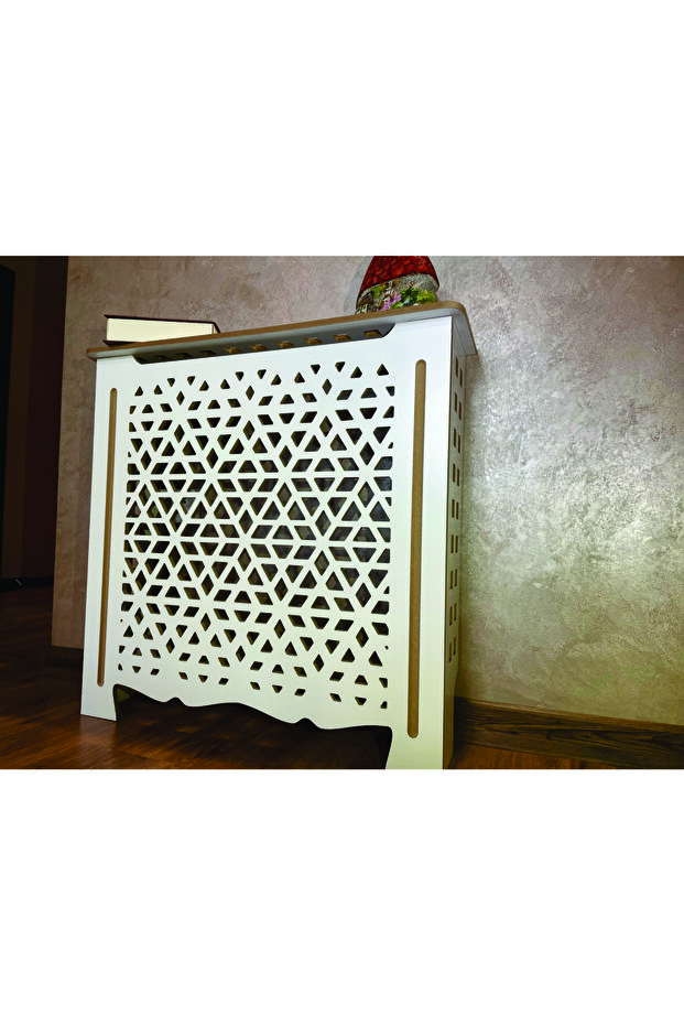 Geometric pattern radiator mask 2 - 2