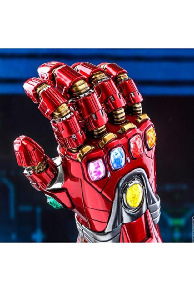 Nano Gauntlet Quarter Scale R E P L I C A - 2