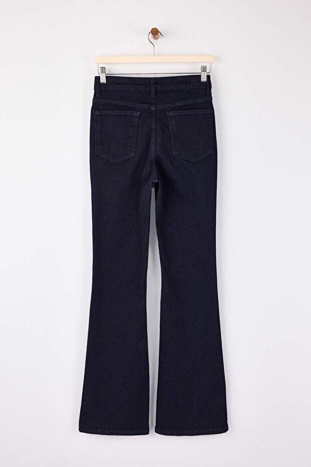Koyu Mavi Raw Yüksek Bel Orta Esnek Flare Uzun Boy Jeans TWOSS26JE00105 - 10