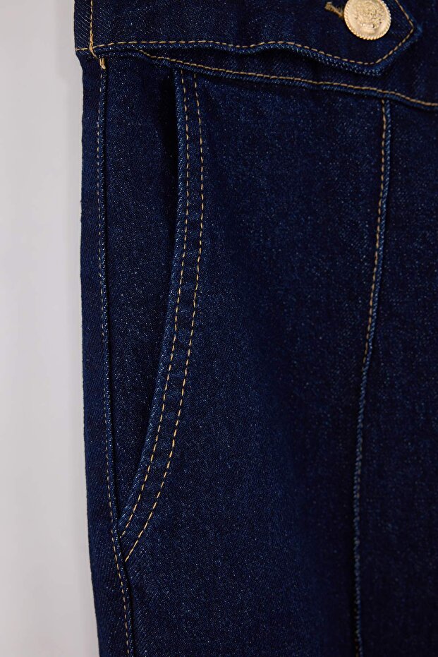Koyu Mavi Yüksek Bel Düğme Detaylı Comfort/Esnek Wideleg/Geniş Paça Büyük Beden Jeans TBBSS26CJ00008 - 7