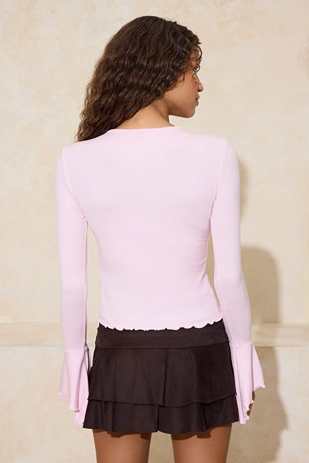 Açık Pembe Fitted/Vücuda Oturan Volanlı/Fırfırlı Yumuşak Örme Bluz TWOSS26BZ00152 - 4