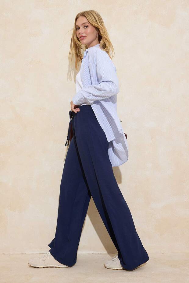 Lacivert Wide Leg Bol Paça Dokuma Pantolon TCTSS22PL0240 - 2