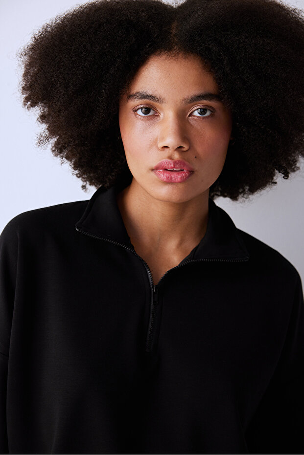 Silky Feel Siyah Kısa Sweatshirt - 3