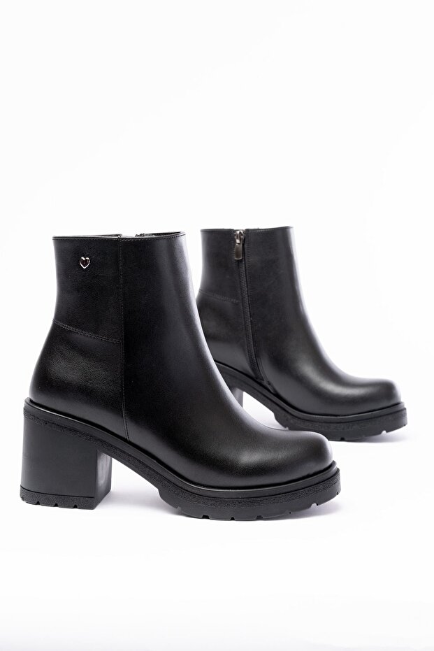 Siyah Botlar - 2