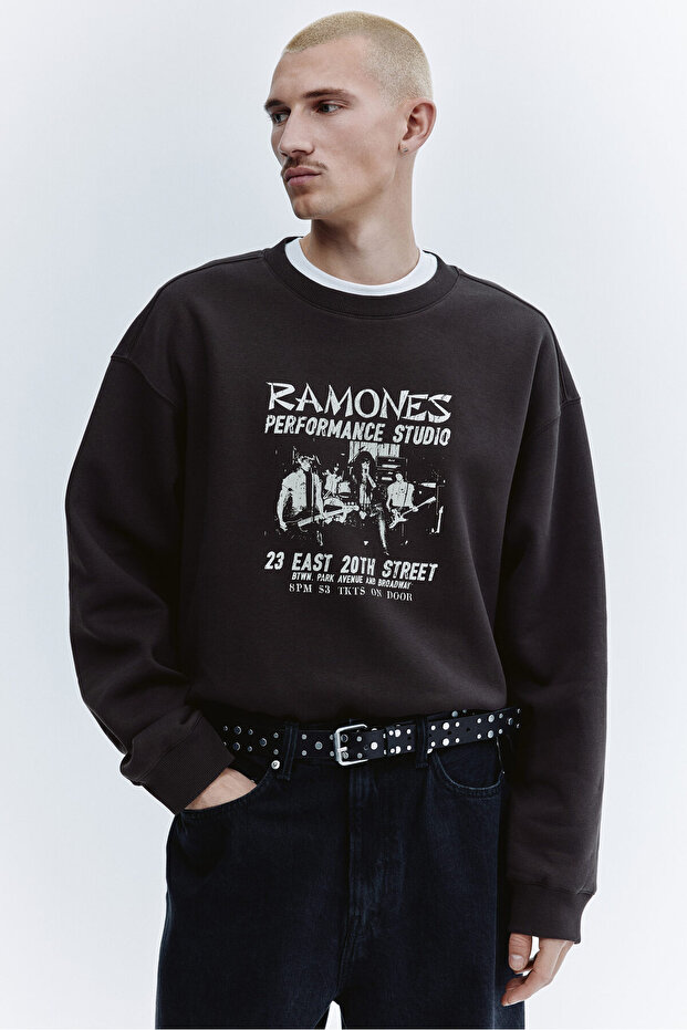 Loose Fit Sweatshirt - 1