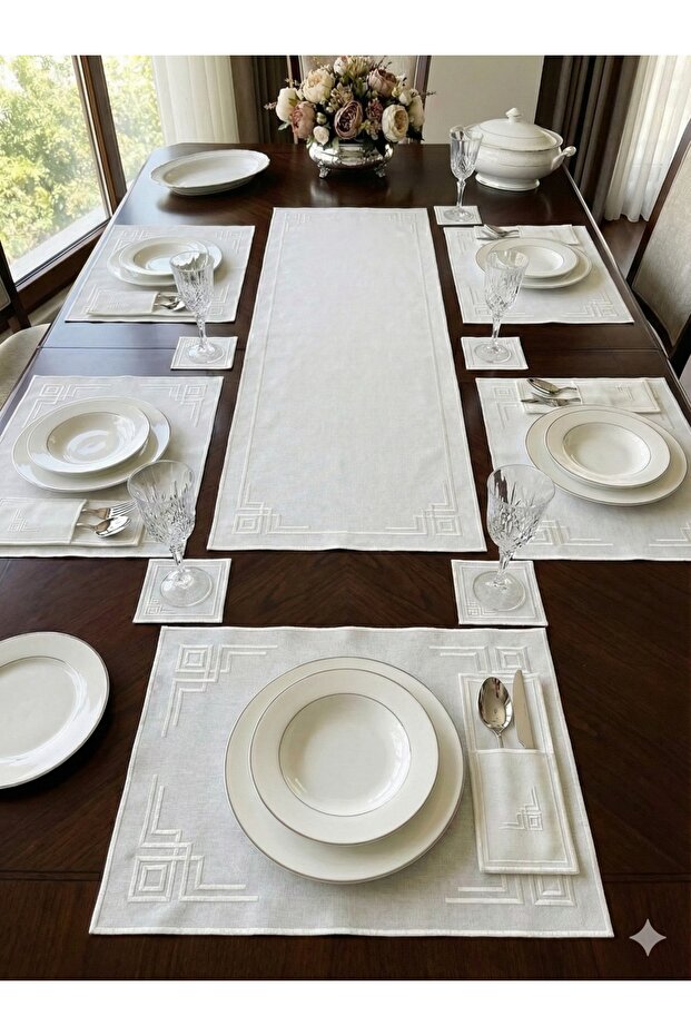 19 Pieces Verdace Presentation American Service Set