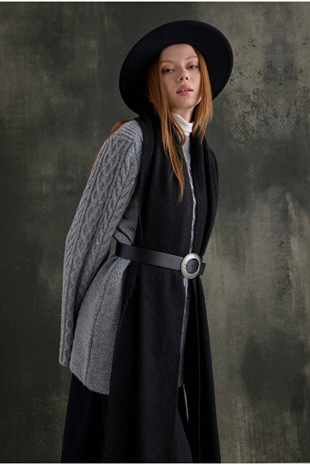 Plain Knitted Scarf Black - 4