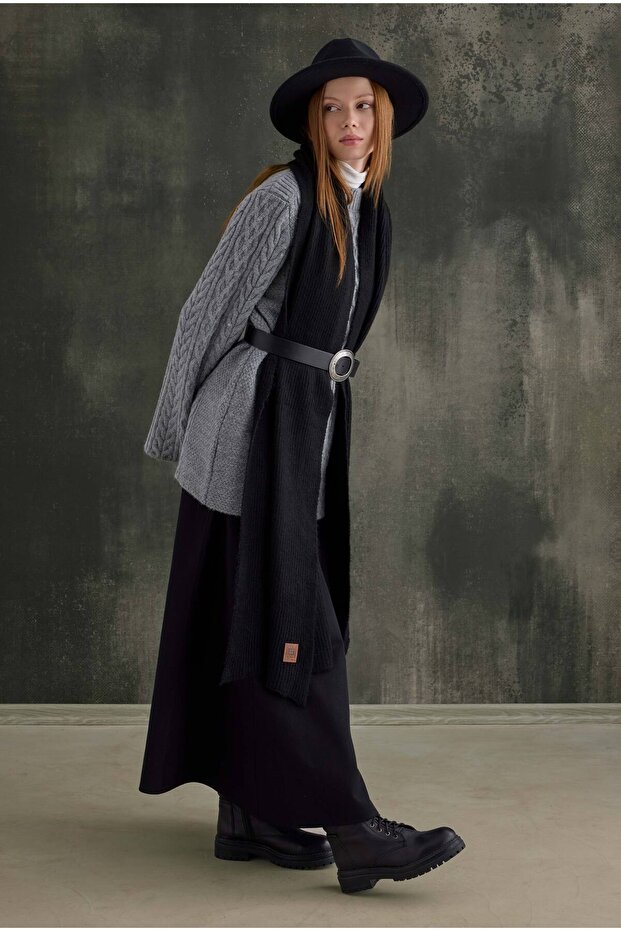 Plain Knitted Scarf Black - 5