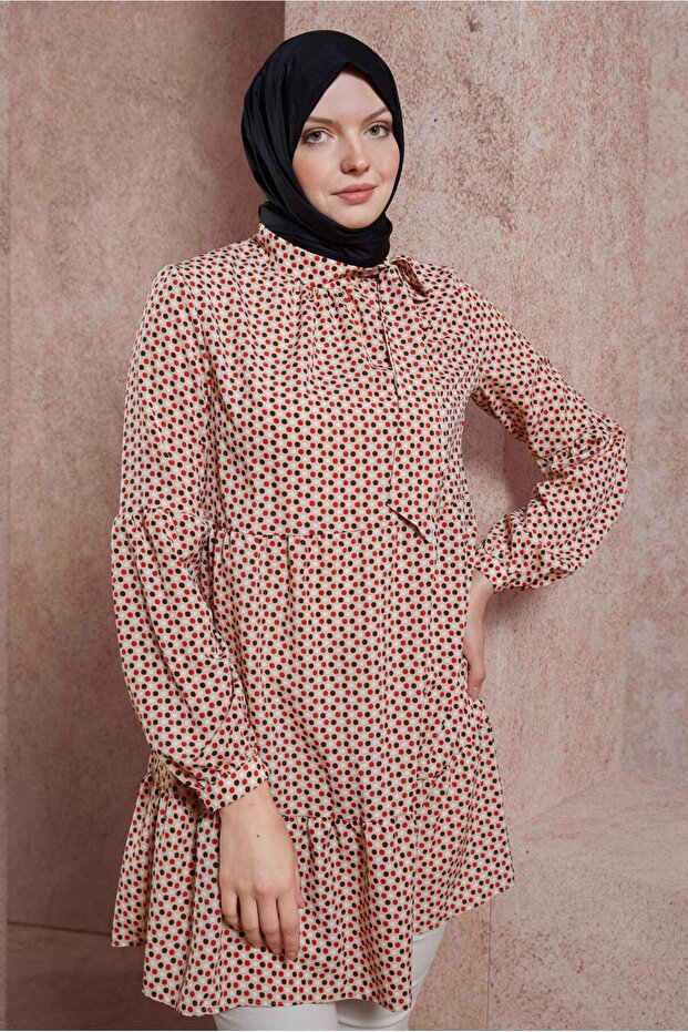 42932 Model Polka Dot Patterned Tunic - 1