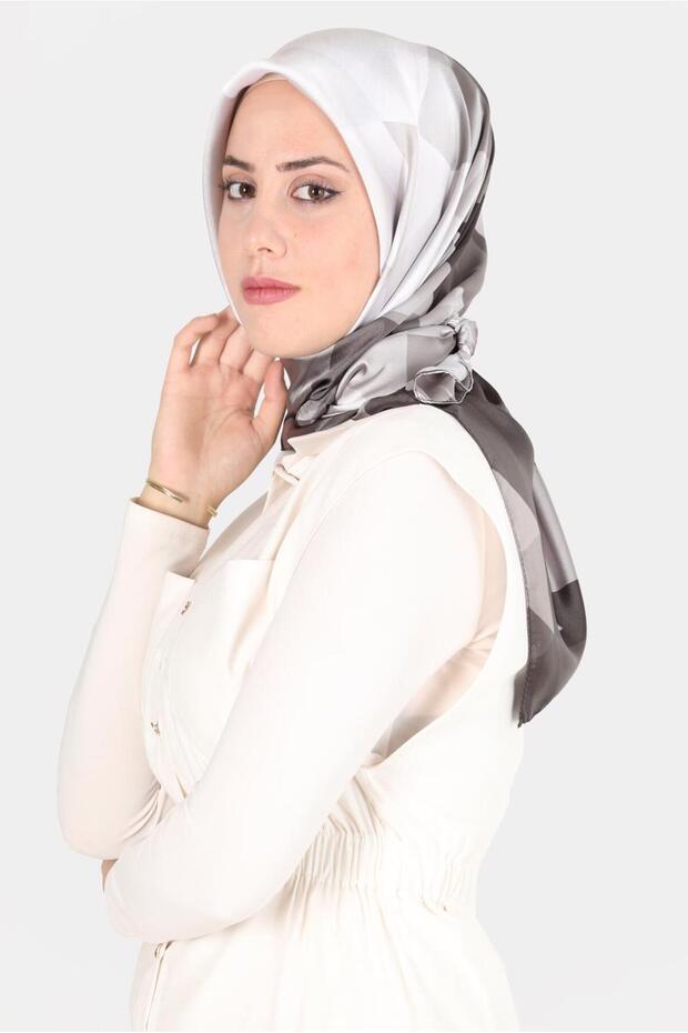 وشاح منقوش 8132 - 1